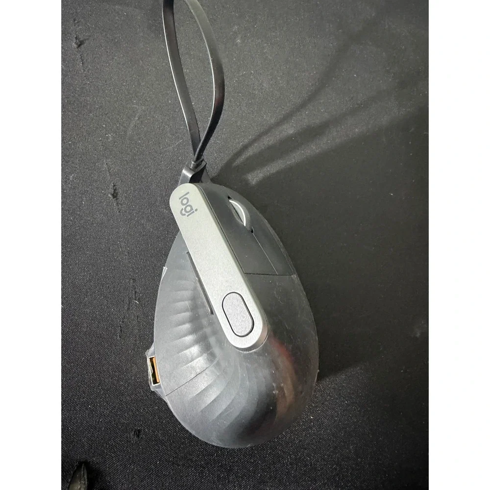 Logitech MX Vertical Ergonomic Mouse OS Graphite EUC Wireless Bluetooth M-R0074